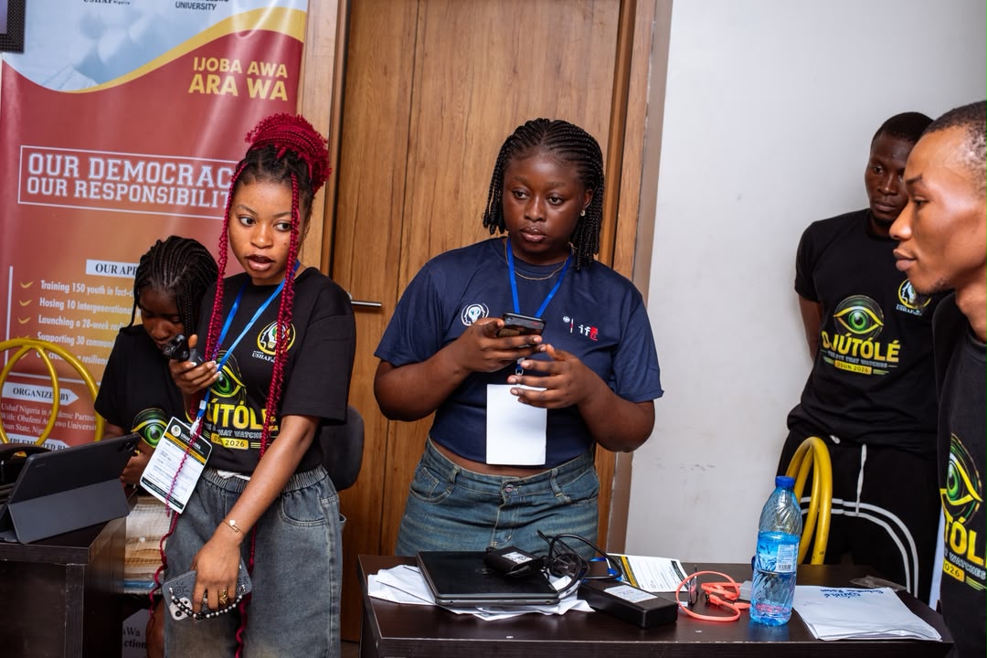 Young Truth Ambassadors on duty